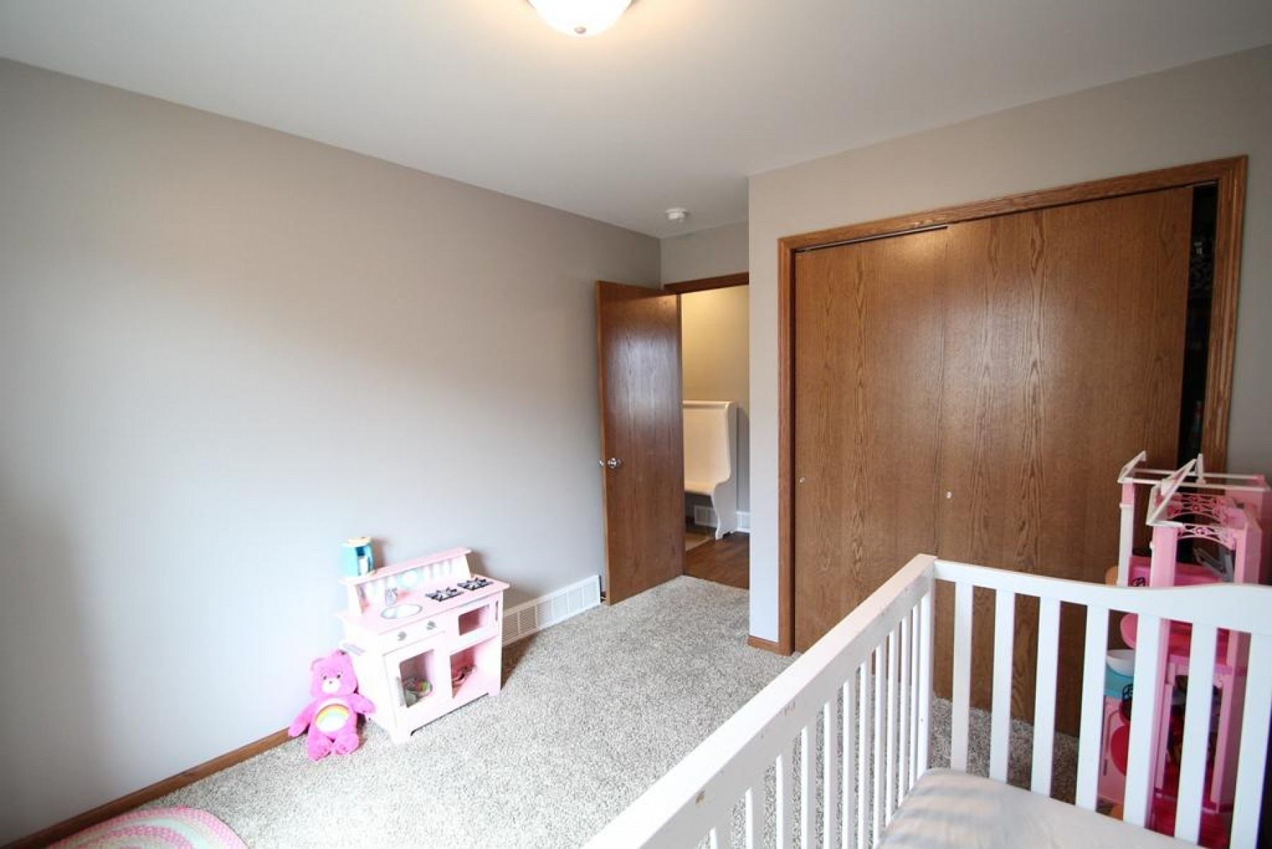 105 Brody Avenue, Volga, SD 57071