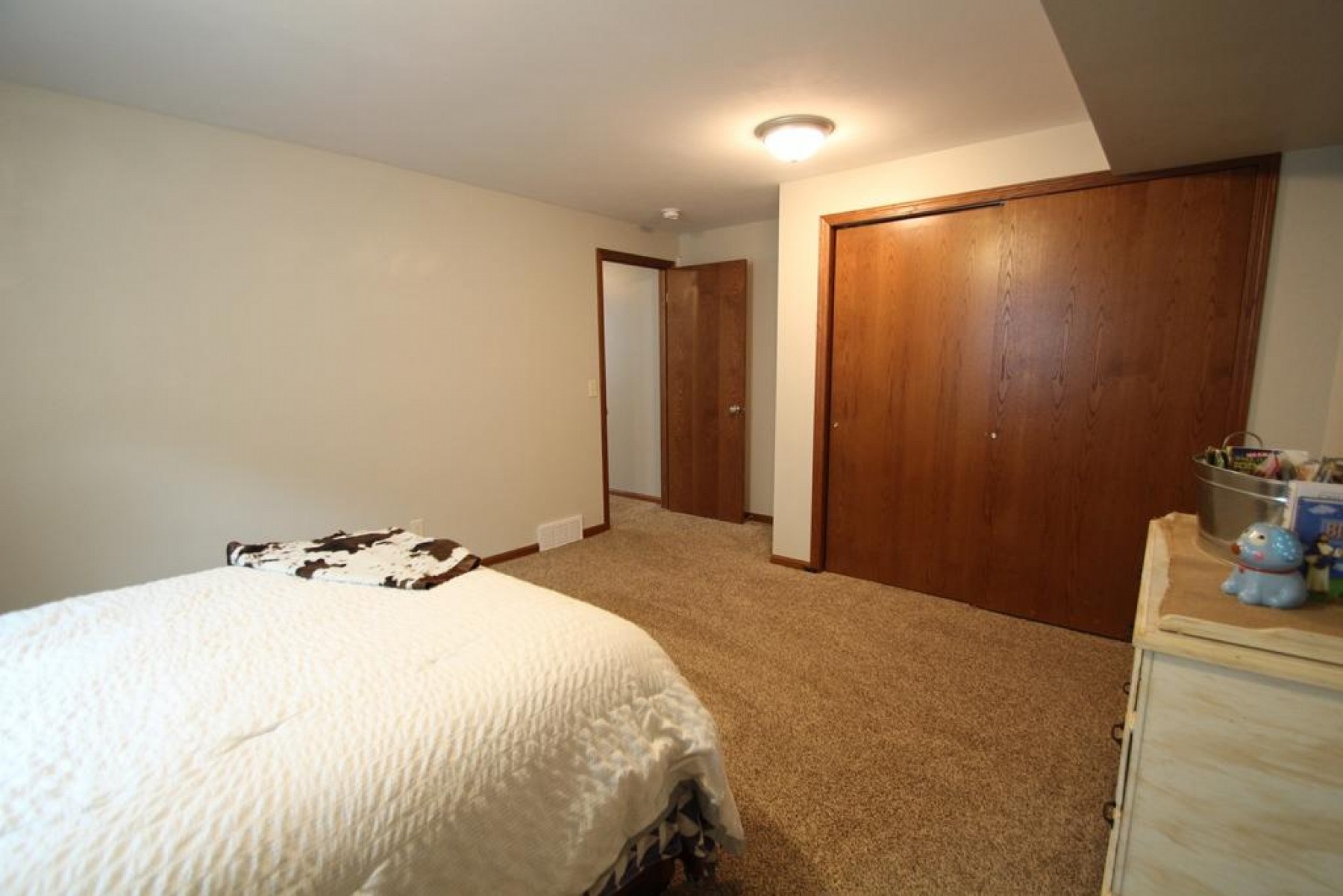 105 Brody Avenue, Volga, SD 57071