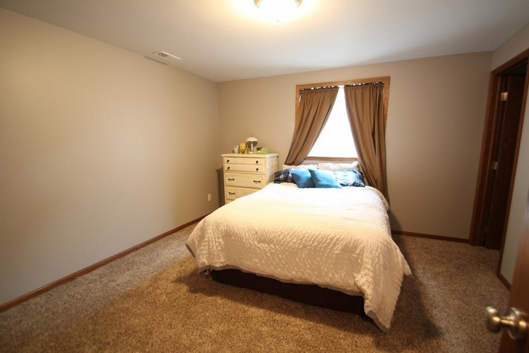 105 Brody Avenue, Volga, SD 57071