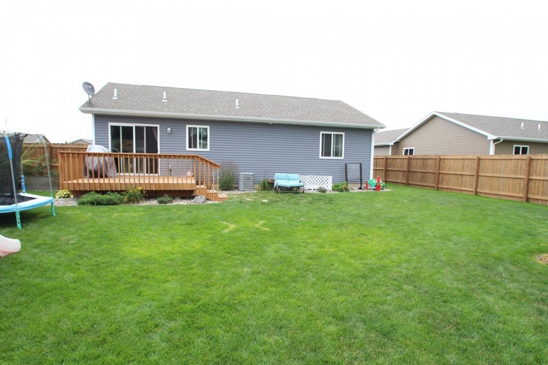 105 Brody Avenue, Volga, SD 57071