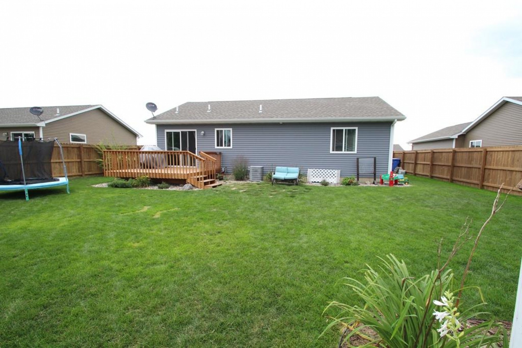 105 Brody Avenue, Volga, SD 57071