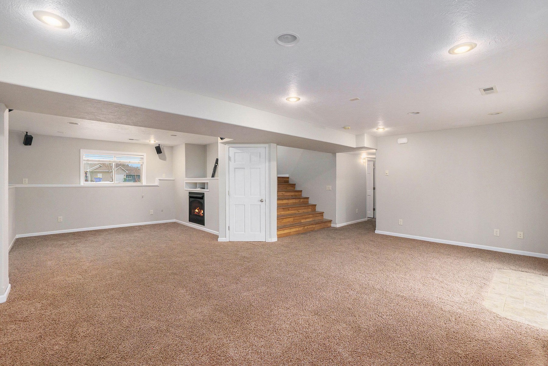 400 Wren Circle, Brookings, SD 57006