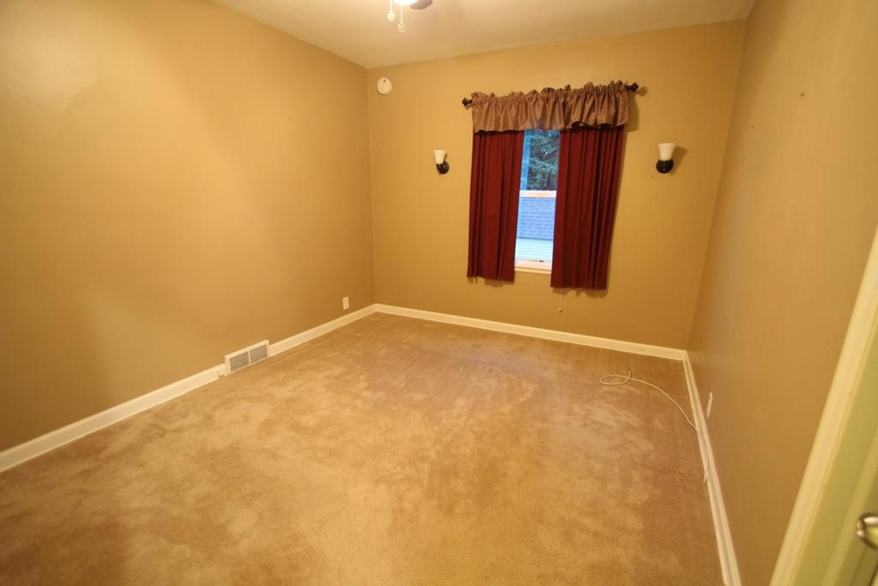 418 Marvin Avenue, Volga, SD 57071