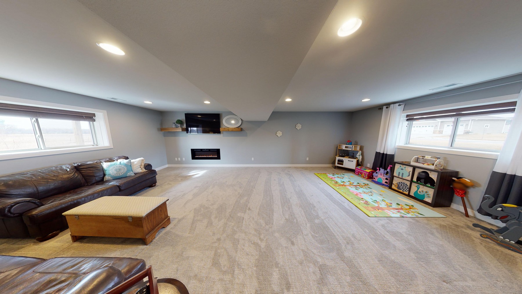 1828 Tanbury Lane, Brookings, SD 57006