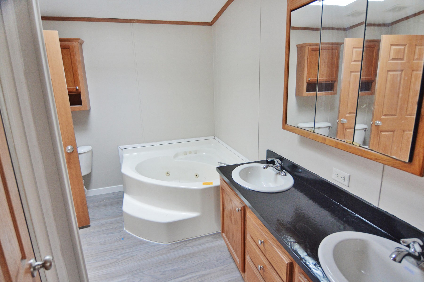 109 15th Street NW, Watertown, SD 57201