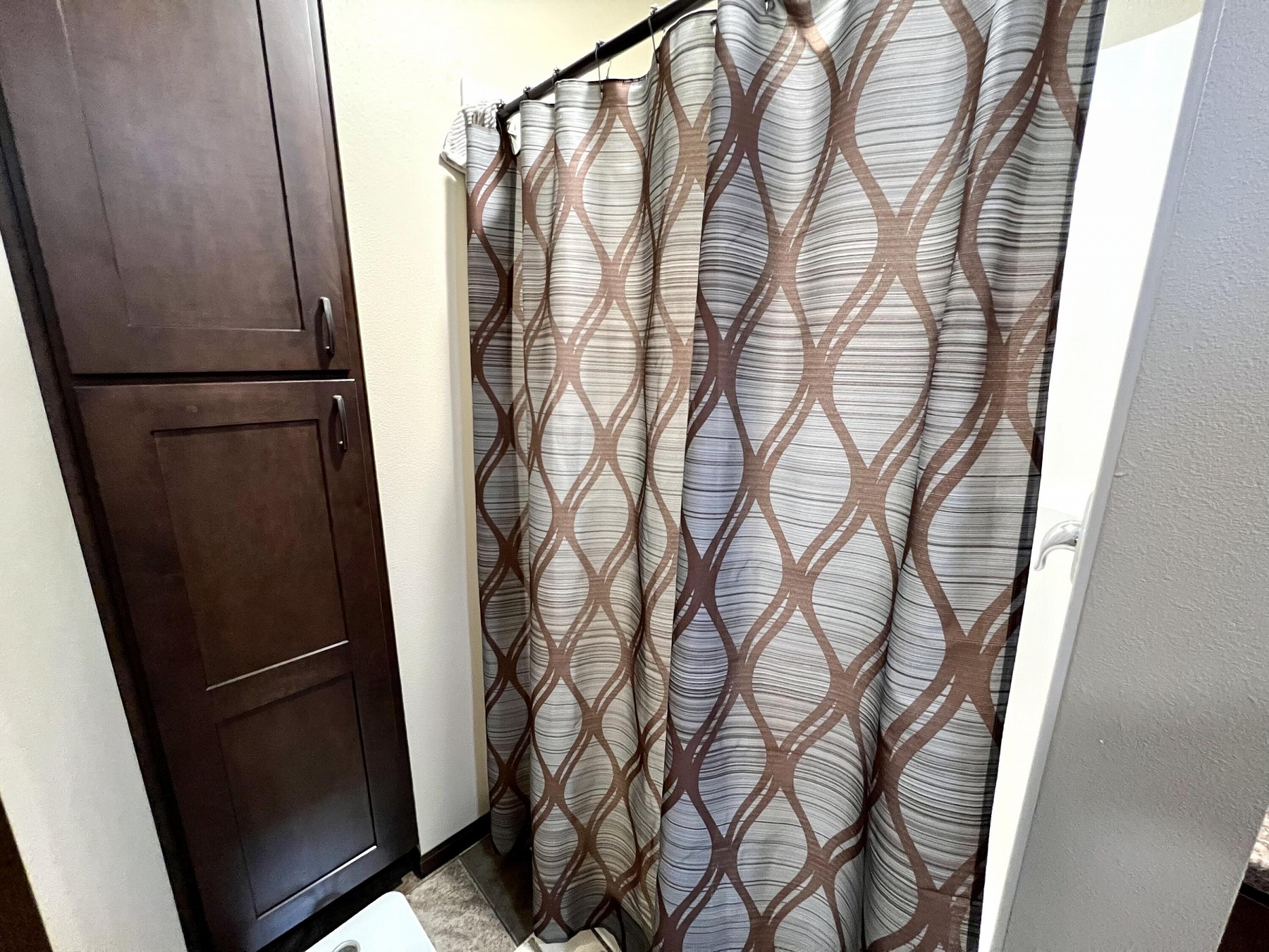 120 Craig Court, Brookings, SD 57006