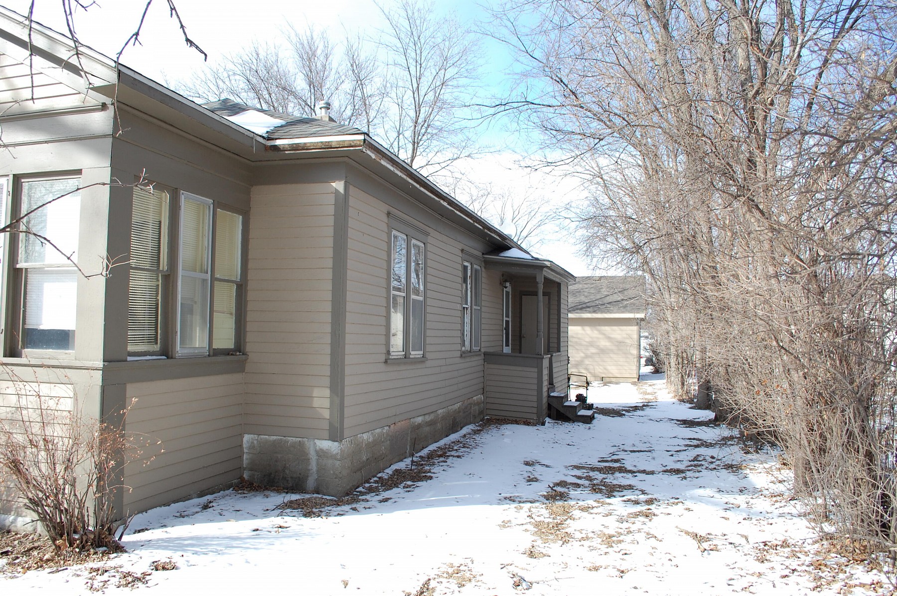 1017 5th Street, Brookings, SD 57006