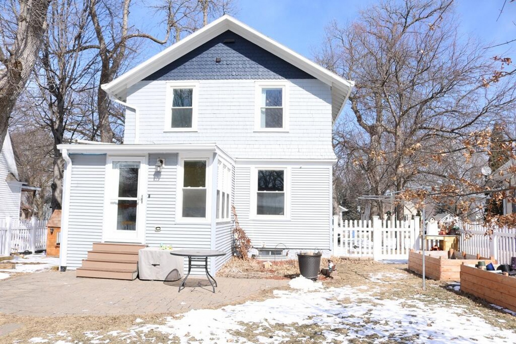 1222 3rd Street, Brookings, SD 57006