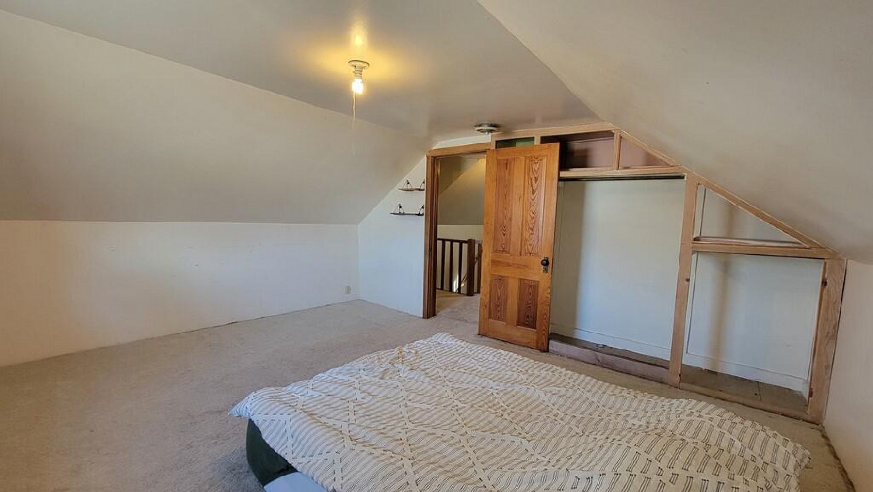 105 3rd Street NW, Lake Preston, SD 57249