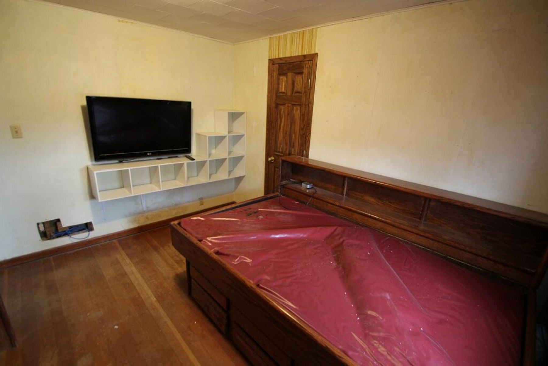 105 3rd Street NW, Lake Preston, SD 57249