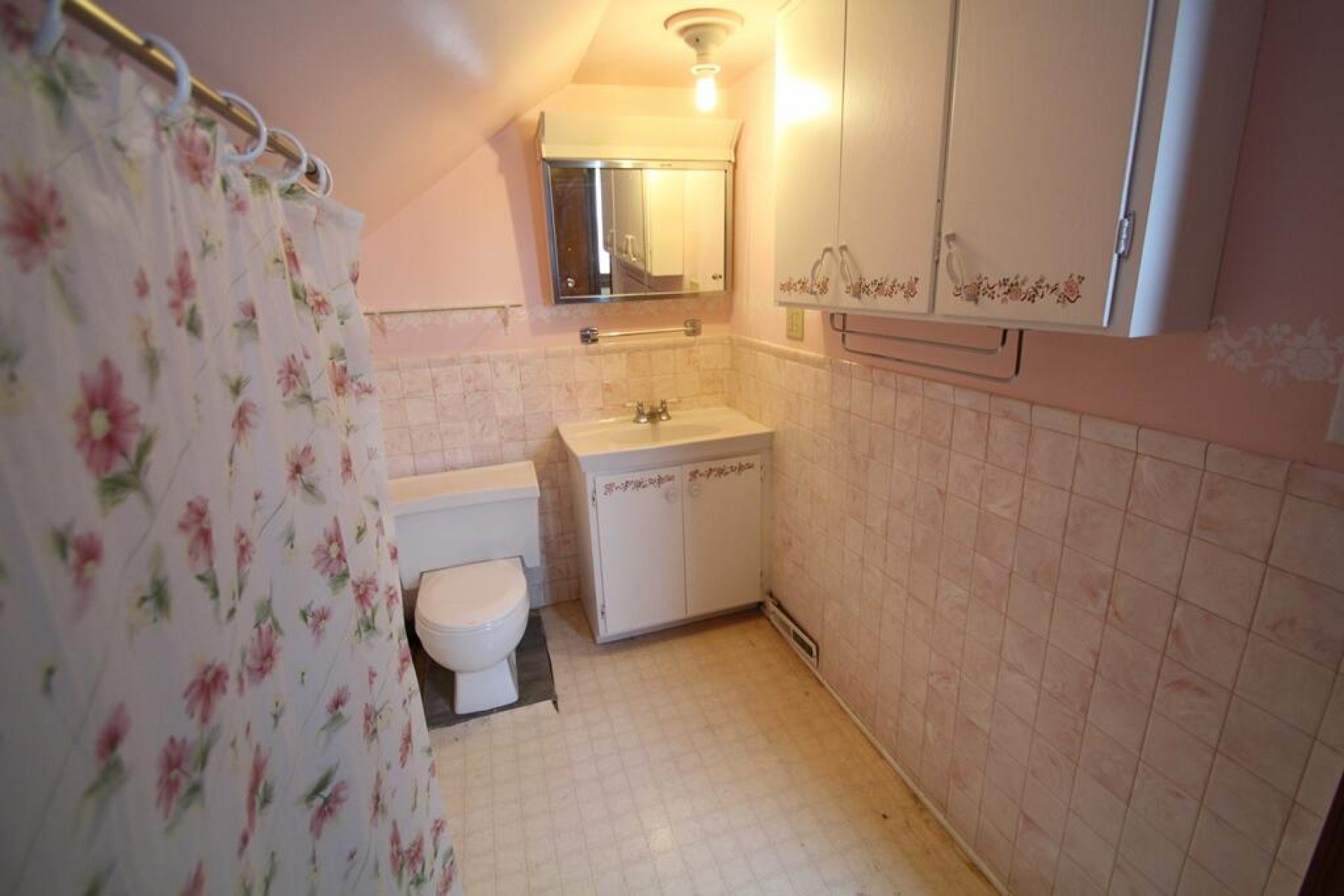 105 3rd Street NW, Lake Preston, SD 57249