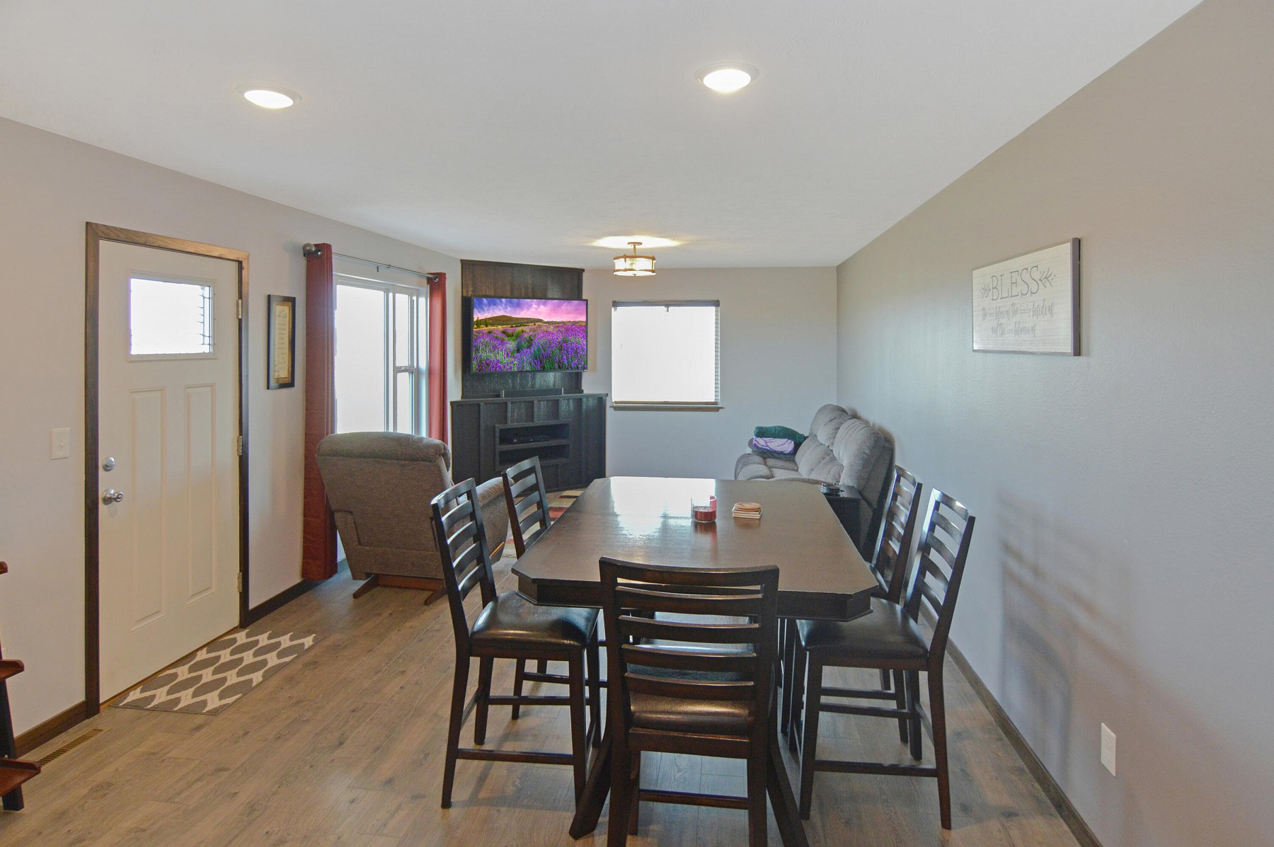 19987 487th Avenue, Hendricks, SD 56136