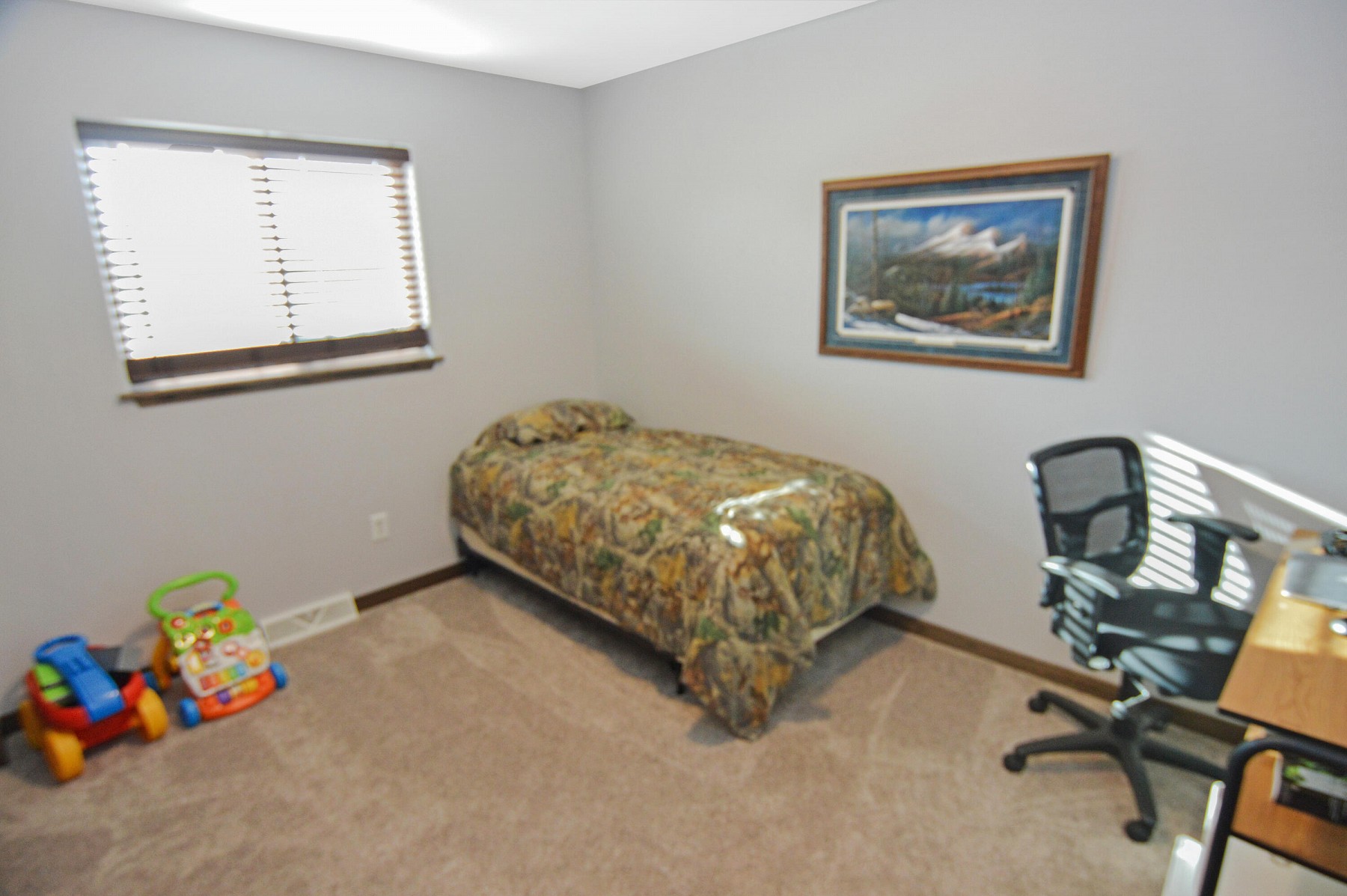 19987 487th Avenue, Hendricks, SD 56136