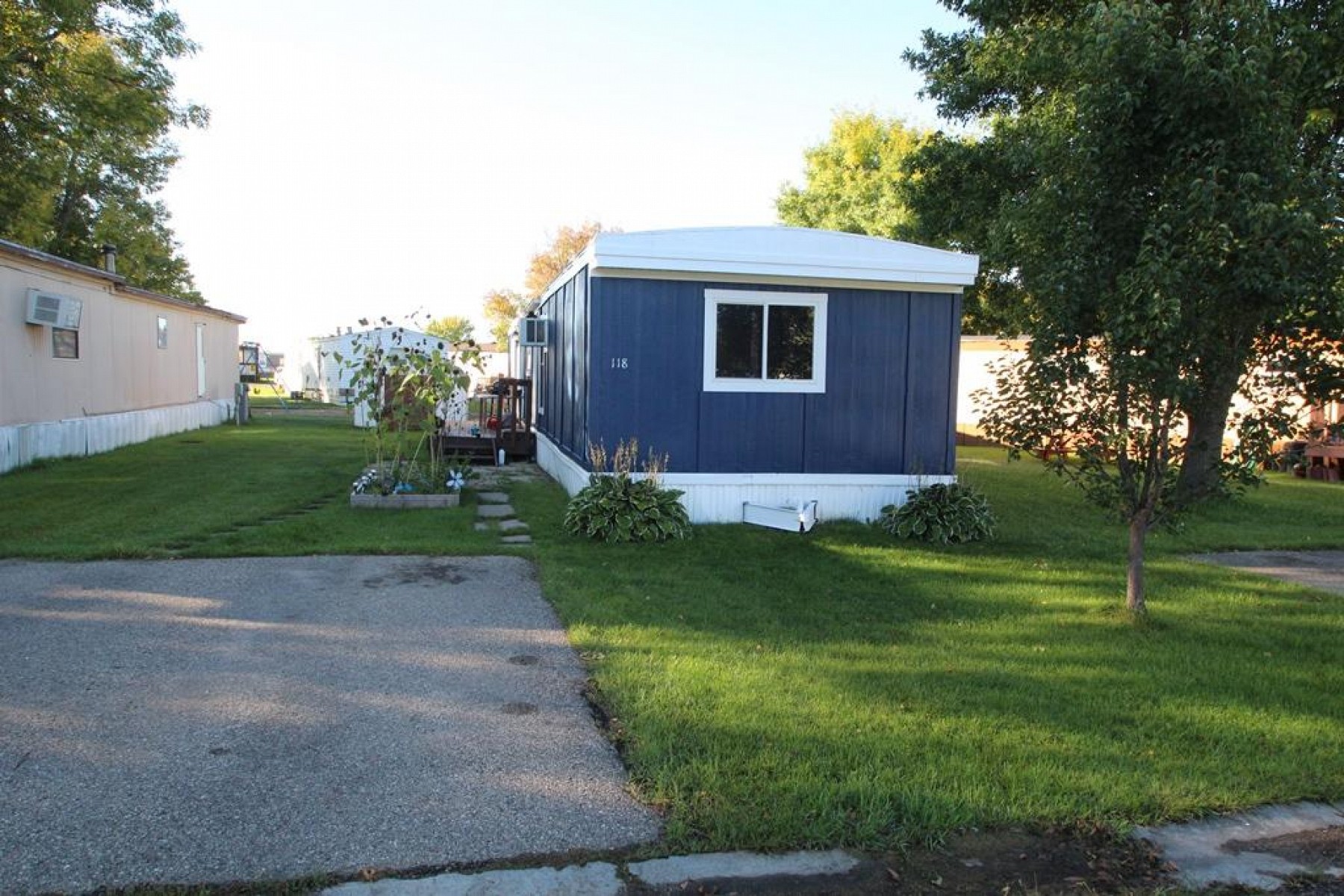 408 3rd Ave S, Brookings, SD 57006