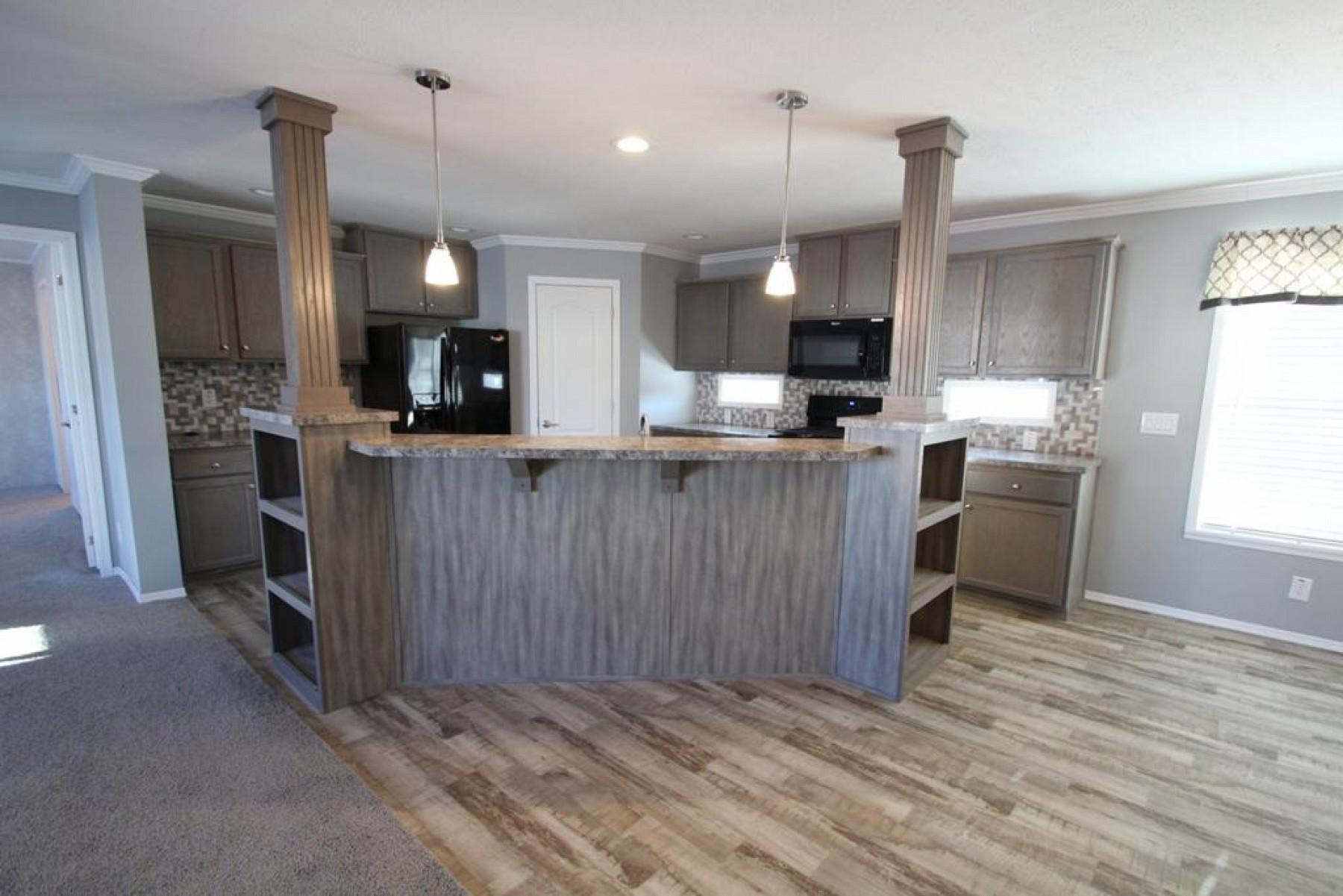 709 Morgans Run, Brookings, SD 57006