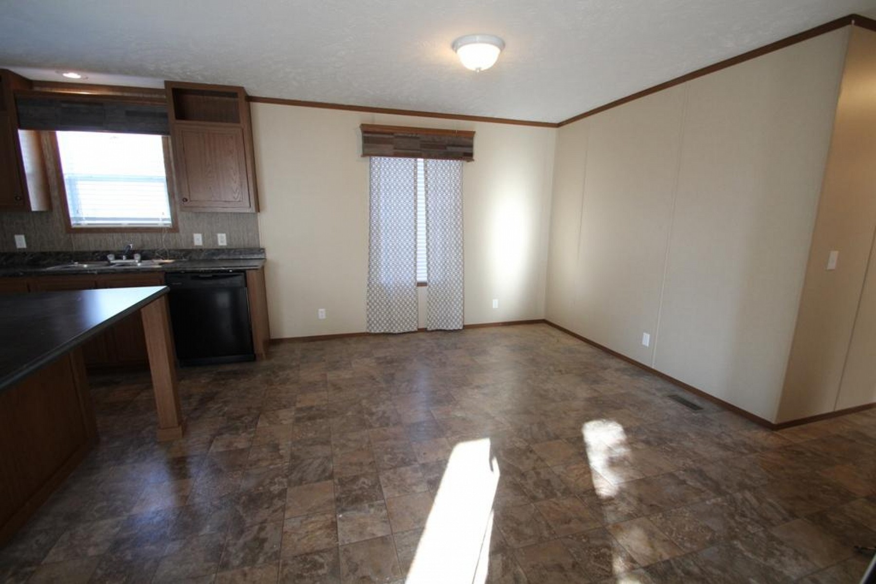 501 E Wye Mesa, Brookings, SD 57006