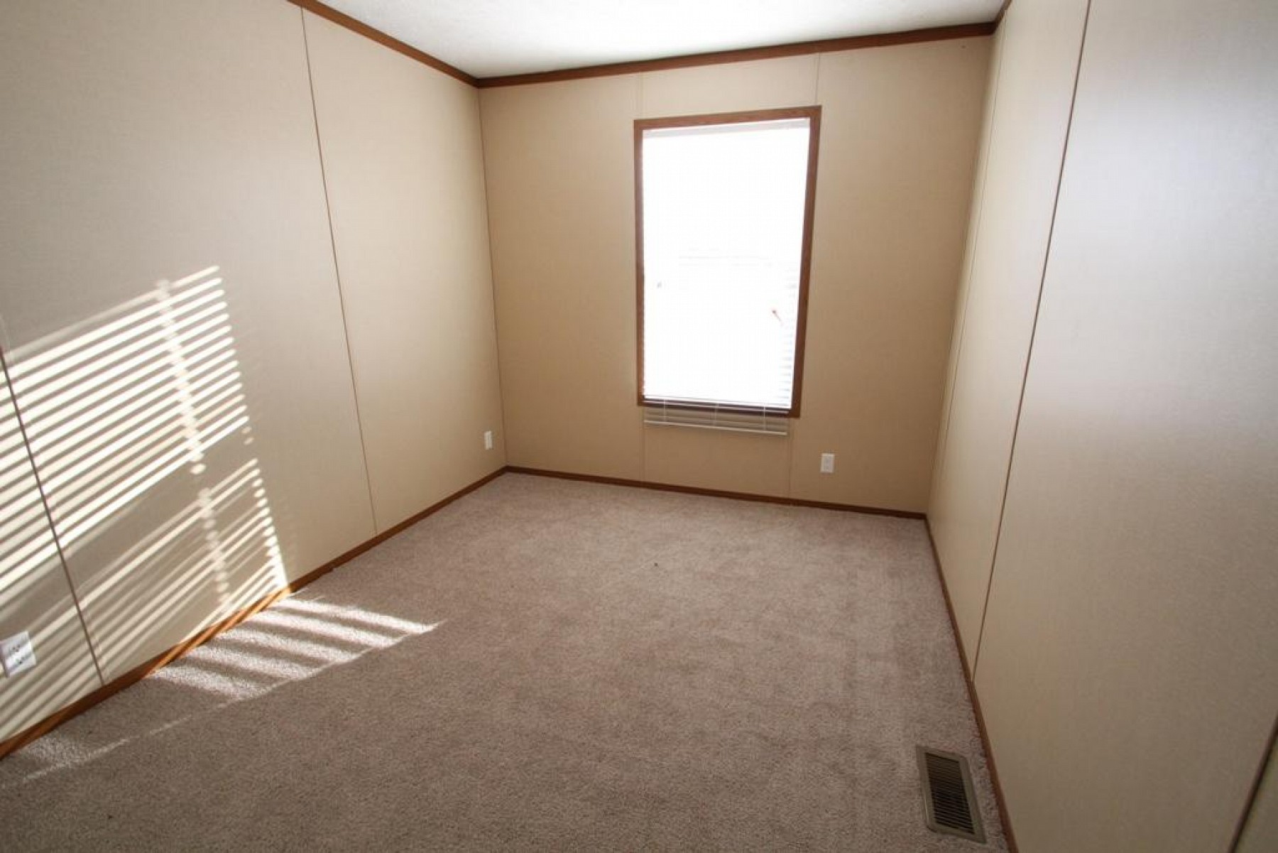 501 E Wye Mesa, Brookings, SD 57006