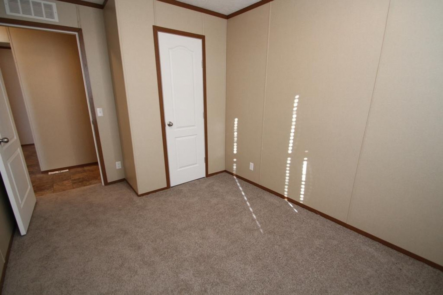 501 E Wye Mesa, Brookings, SD 57006