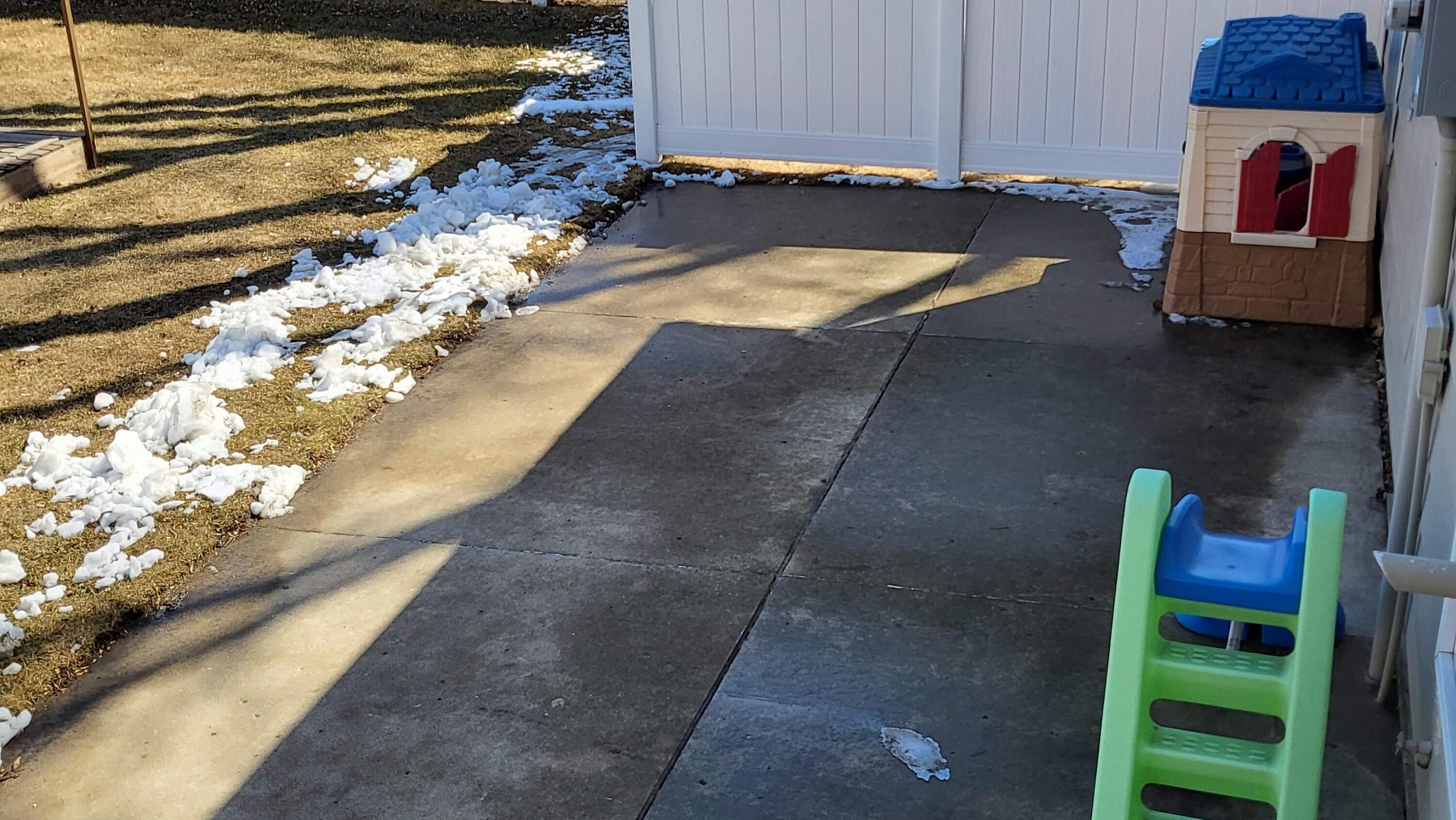 2143 Derdall Drive, Brookings, SD 57006