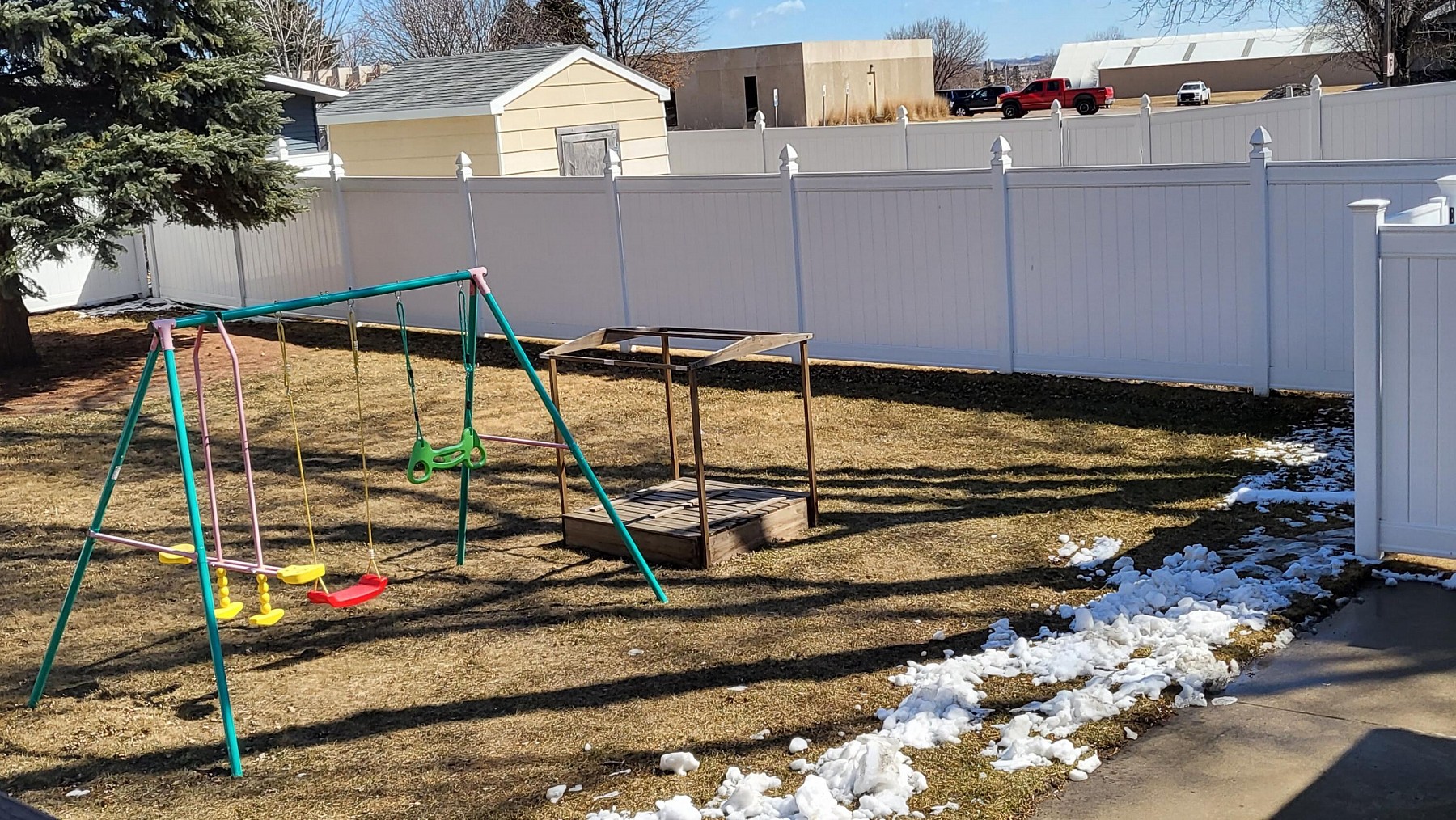 2143 Derdall Drive, Brookings, SD 57006