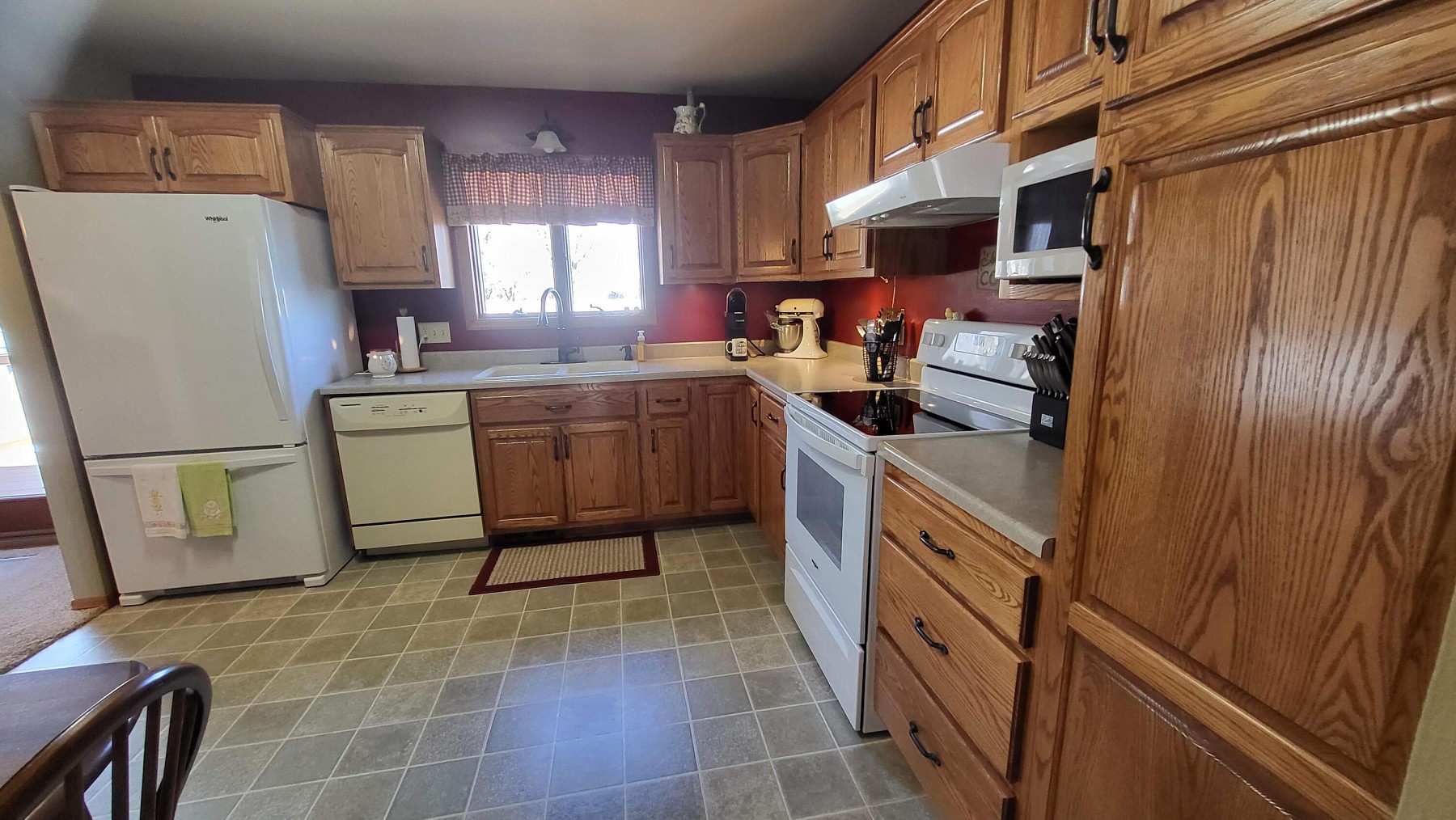2143 Derdall Drive, Brookings, SD 57006