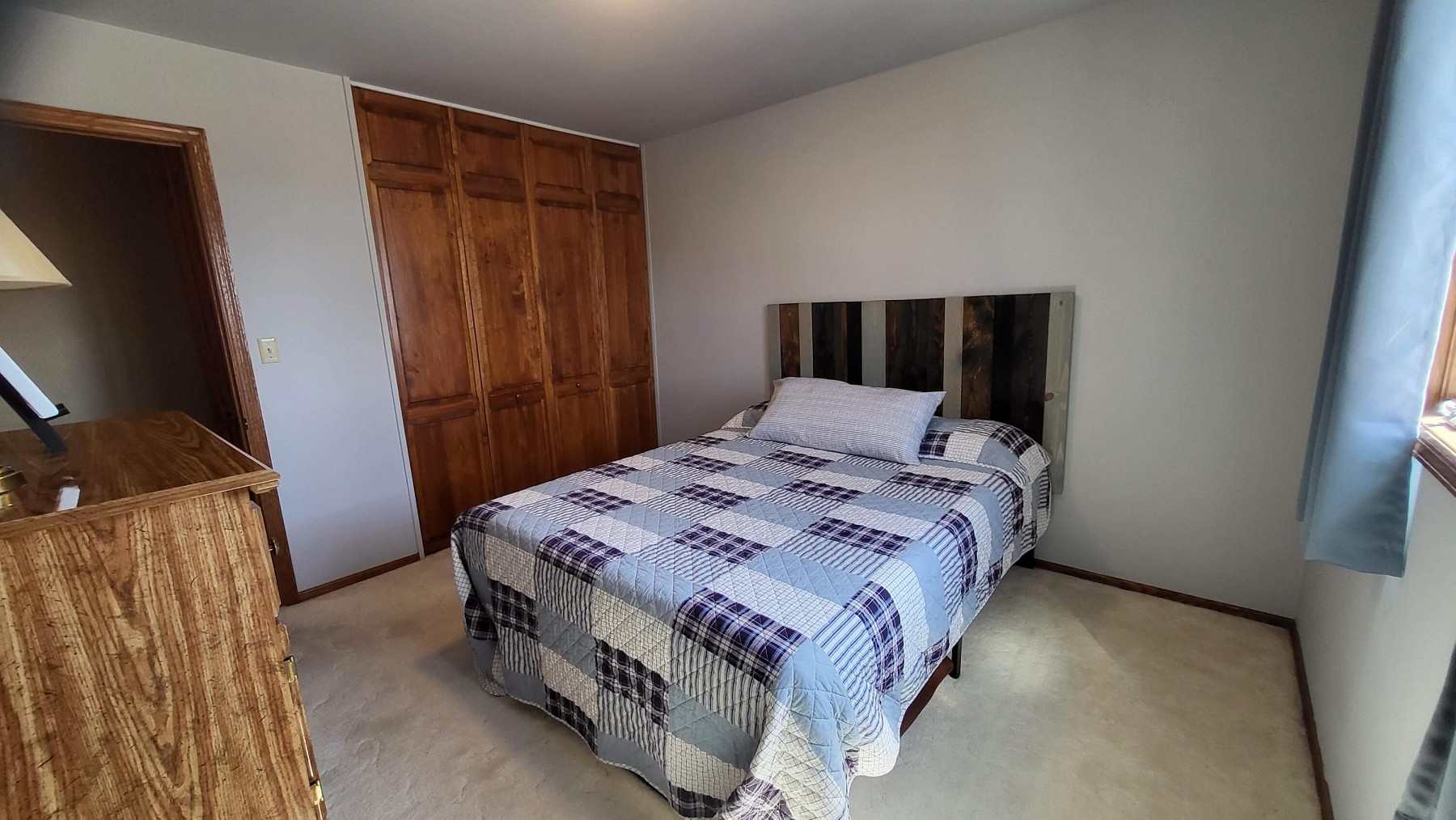 2143 Derdall Drive, Brookings, SD 57006