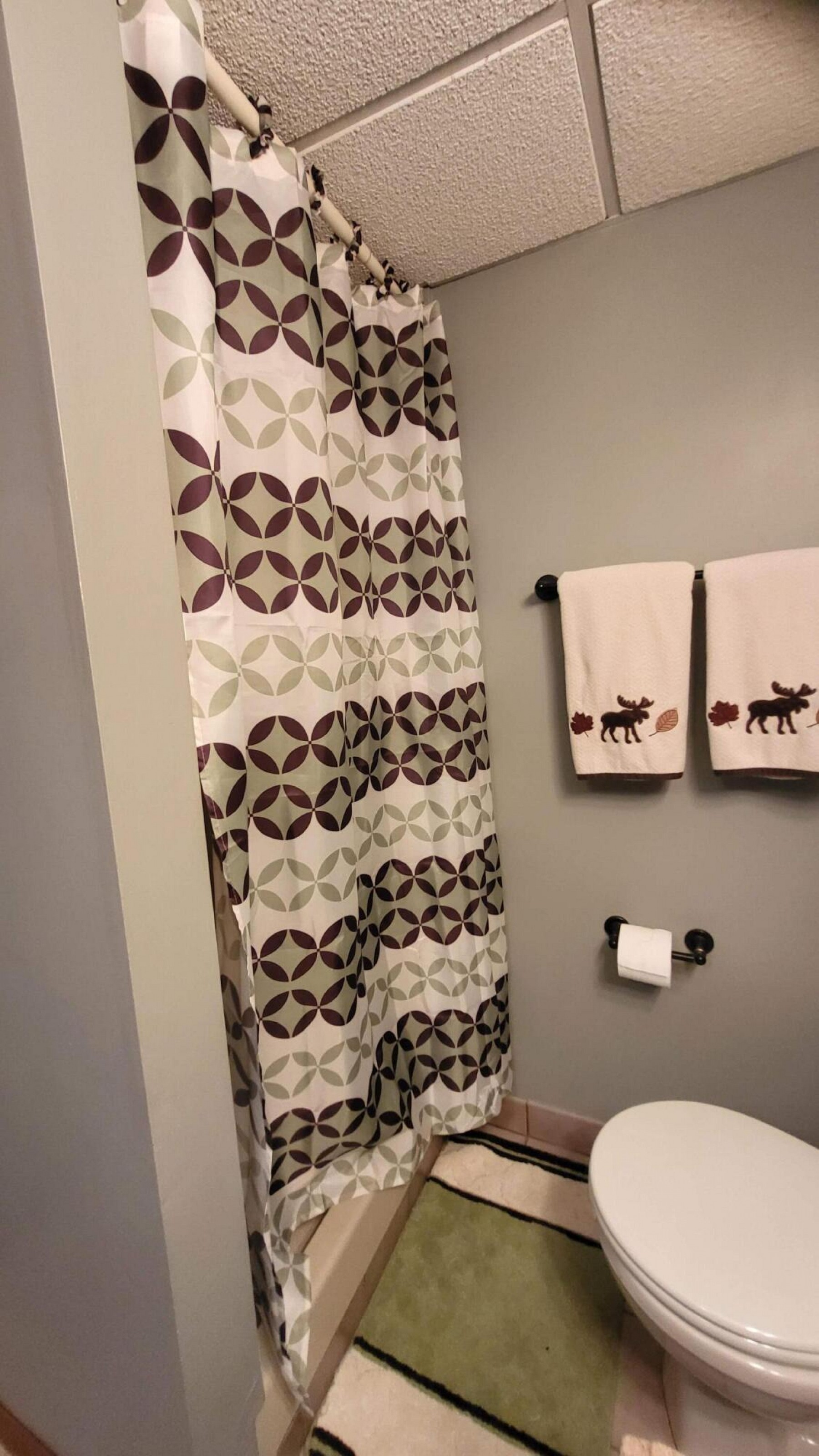 2143 Derdall Drive, Brookings, SD 57006