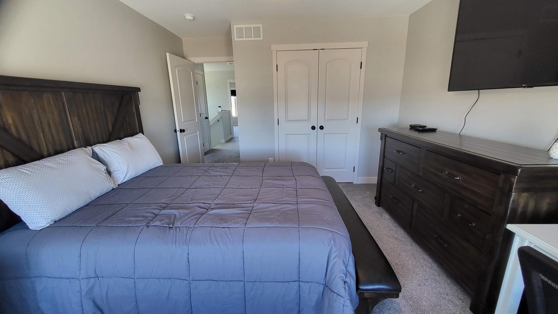 2820 Sweetgrass Drive, Brookings, SD 57006