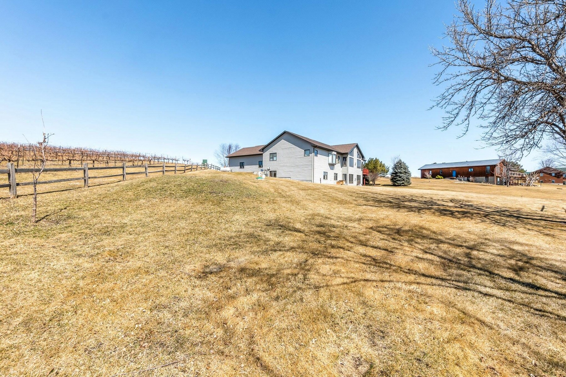 21811 468th Avenue, Volga, SD 57071