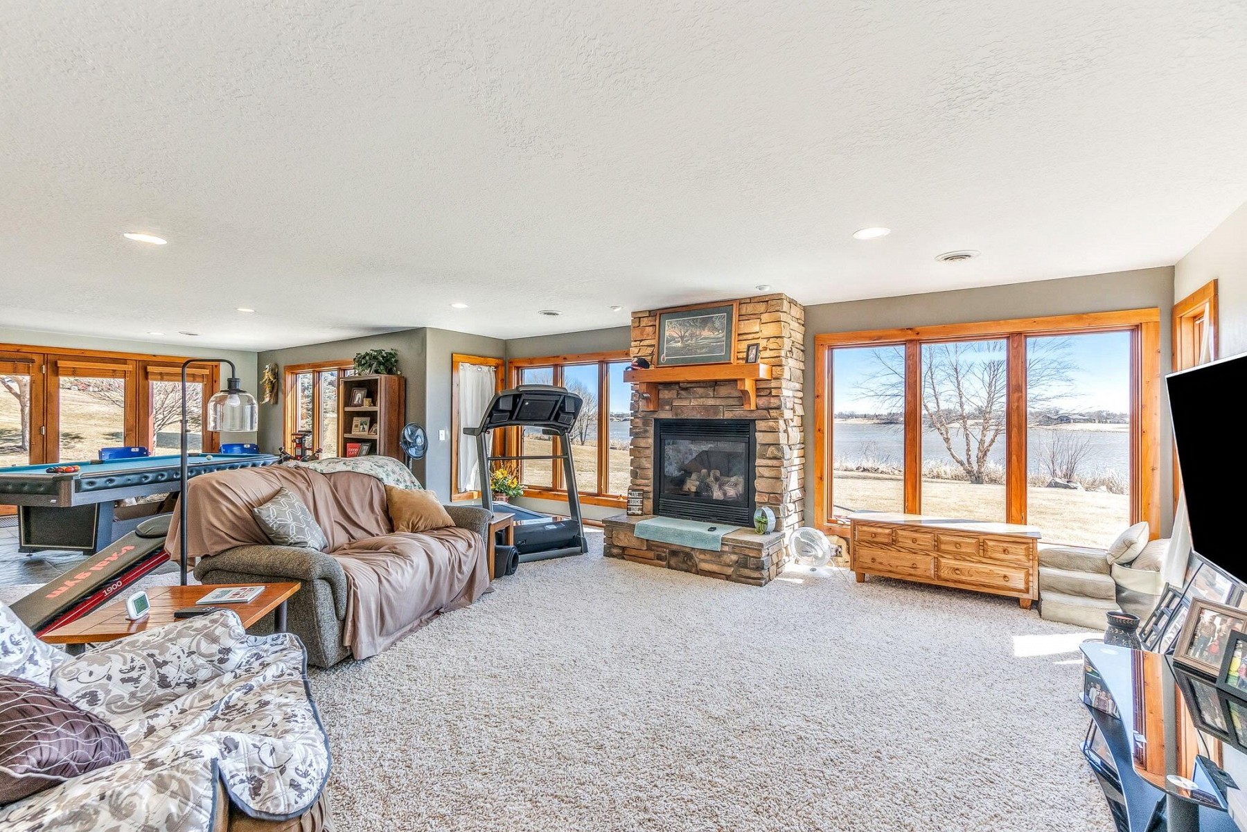 21811 468th Avenue, Volga, SD 57071