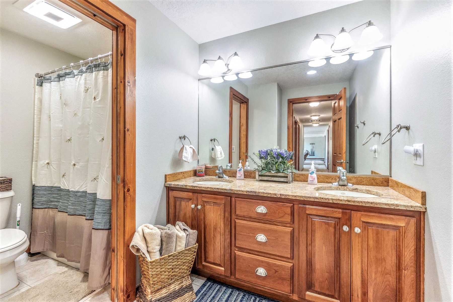 21811 468th Avenue, Volga, SD 57071