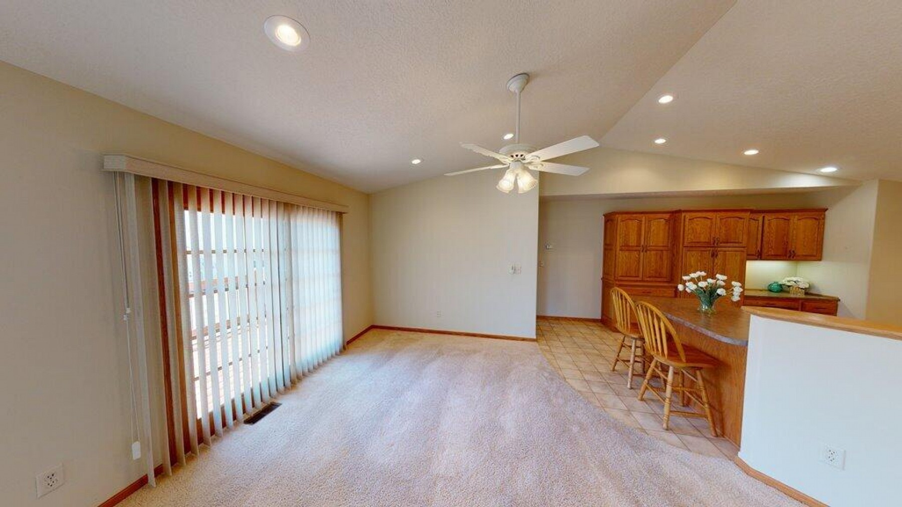 2002 Arbor Ridge, Brookings, SD 57006