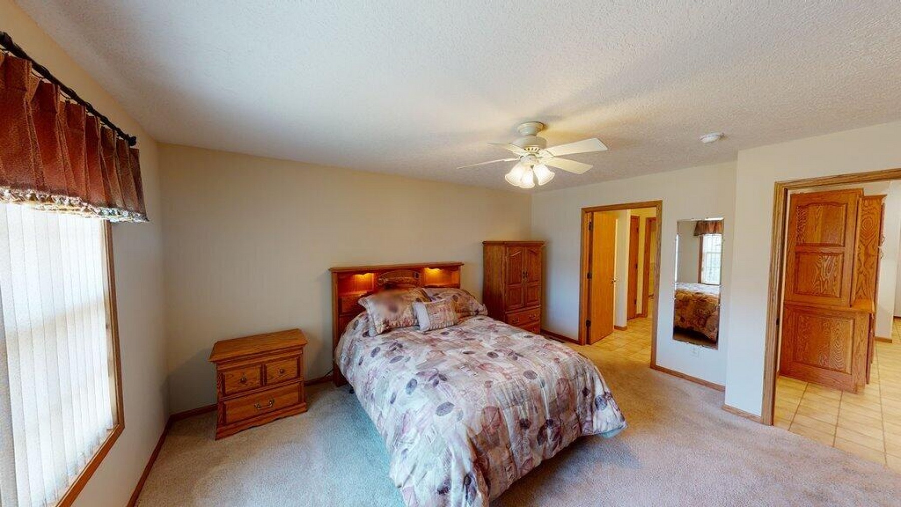 2002 Arbor Ridge, Brookings, SD 57006