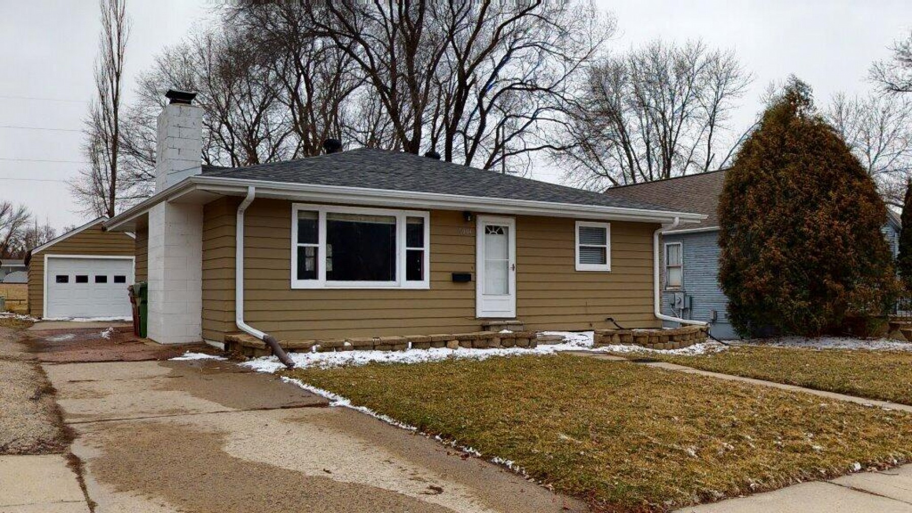 1004 1st Street, Brookings, SD 57006