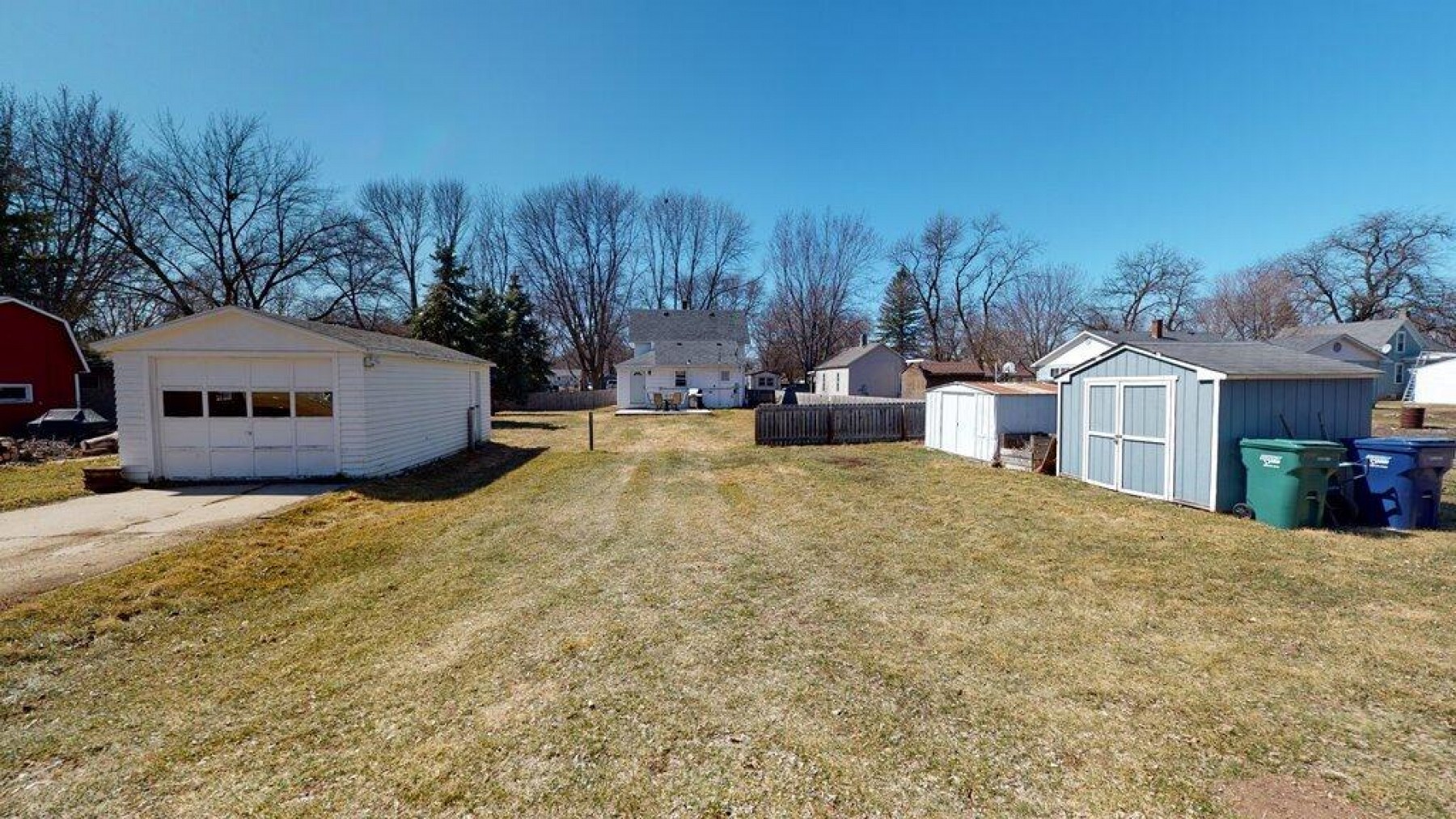 318 Marvin Avenue, Volga, SD 57071