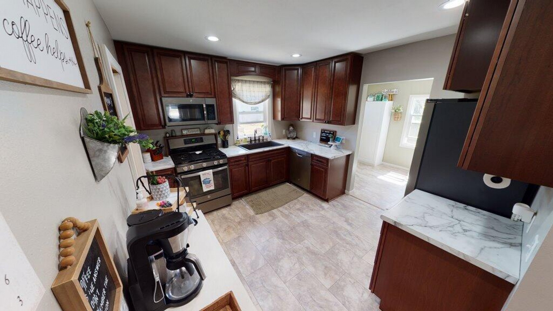 318 Marvin Avenue, Volga, SD 57071