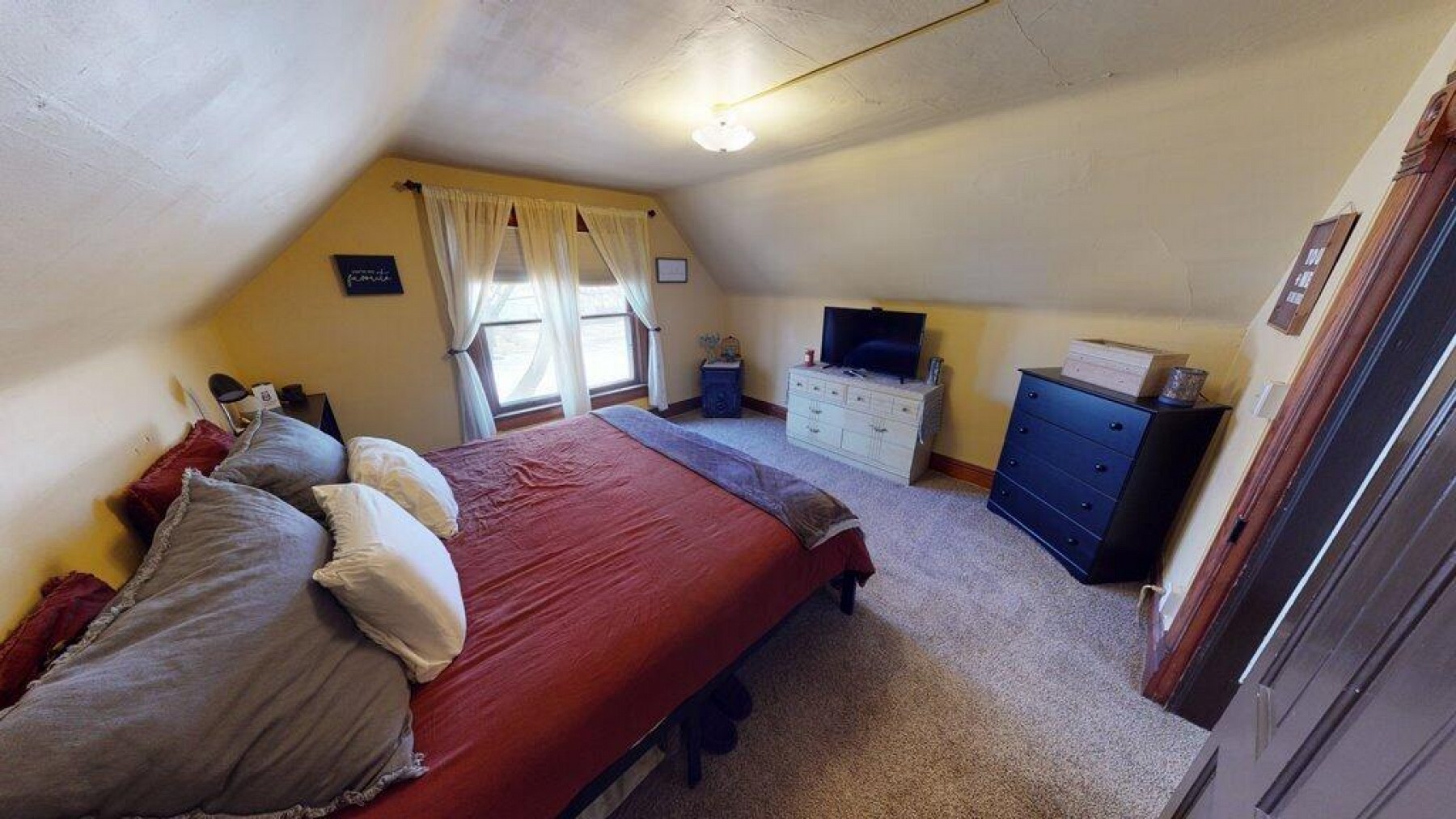 318 Marvin Avenue, Volga, SD 57071