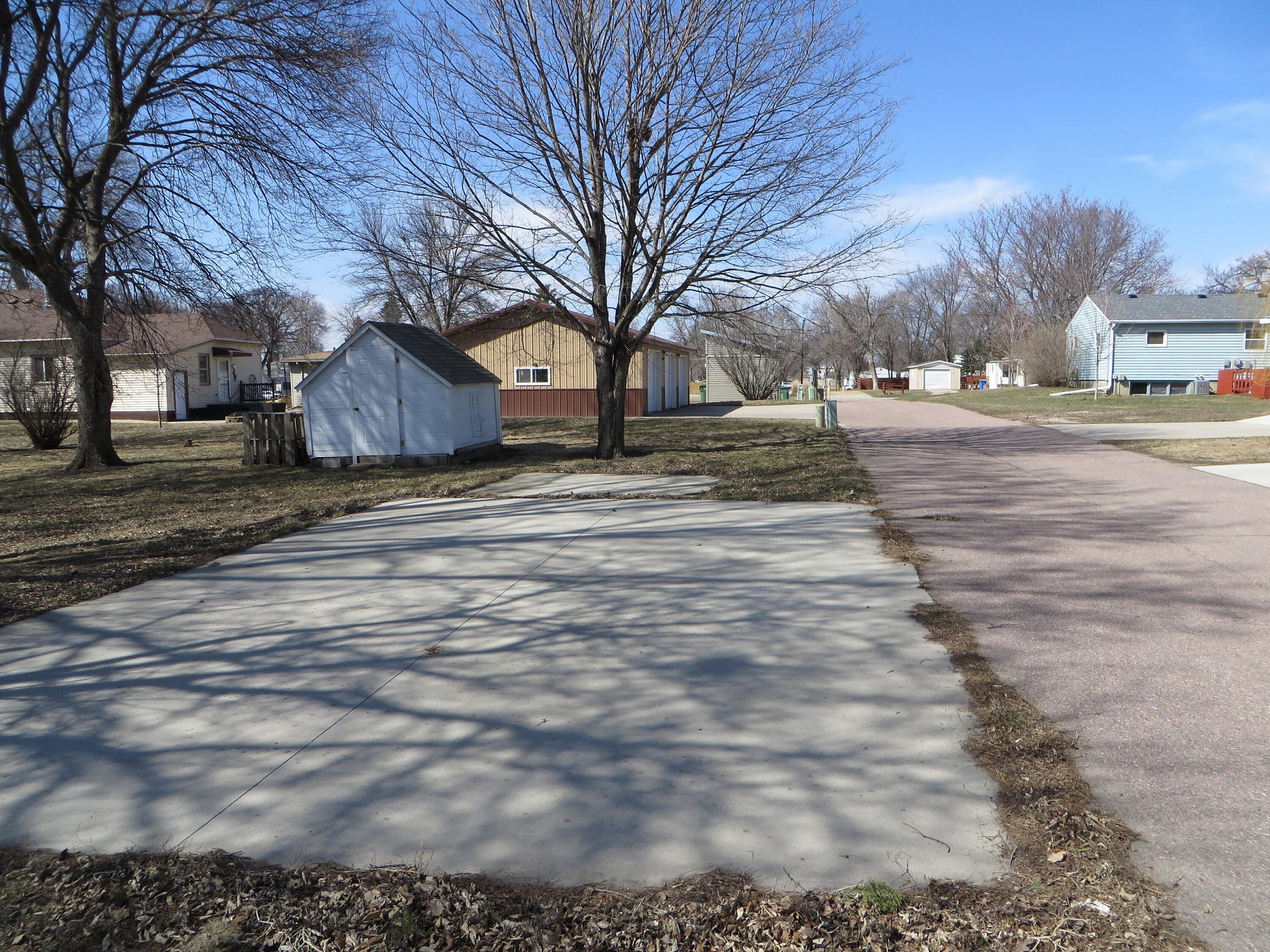 411 5th Avenue S, Brookings, SD 57006