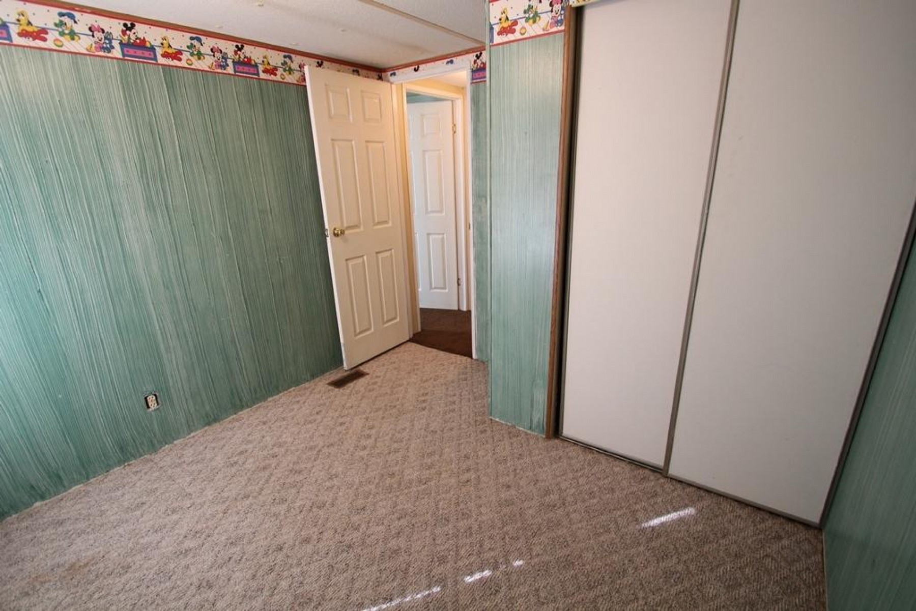 408 3rd Ave S, Brookings, SD 57006