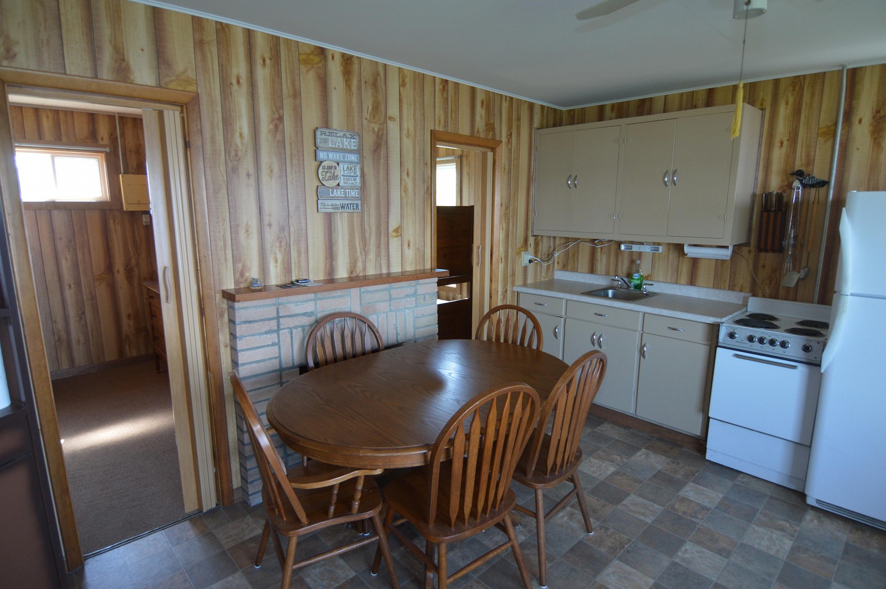 308 Lake Drive, Lake Poinsett, SD 57234