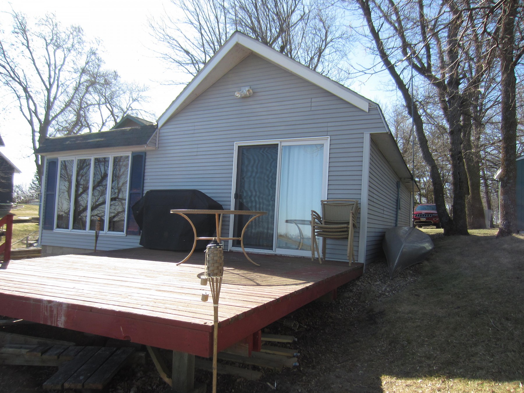 2544 Lake Cochrane Drive, Gary, SD 57237