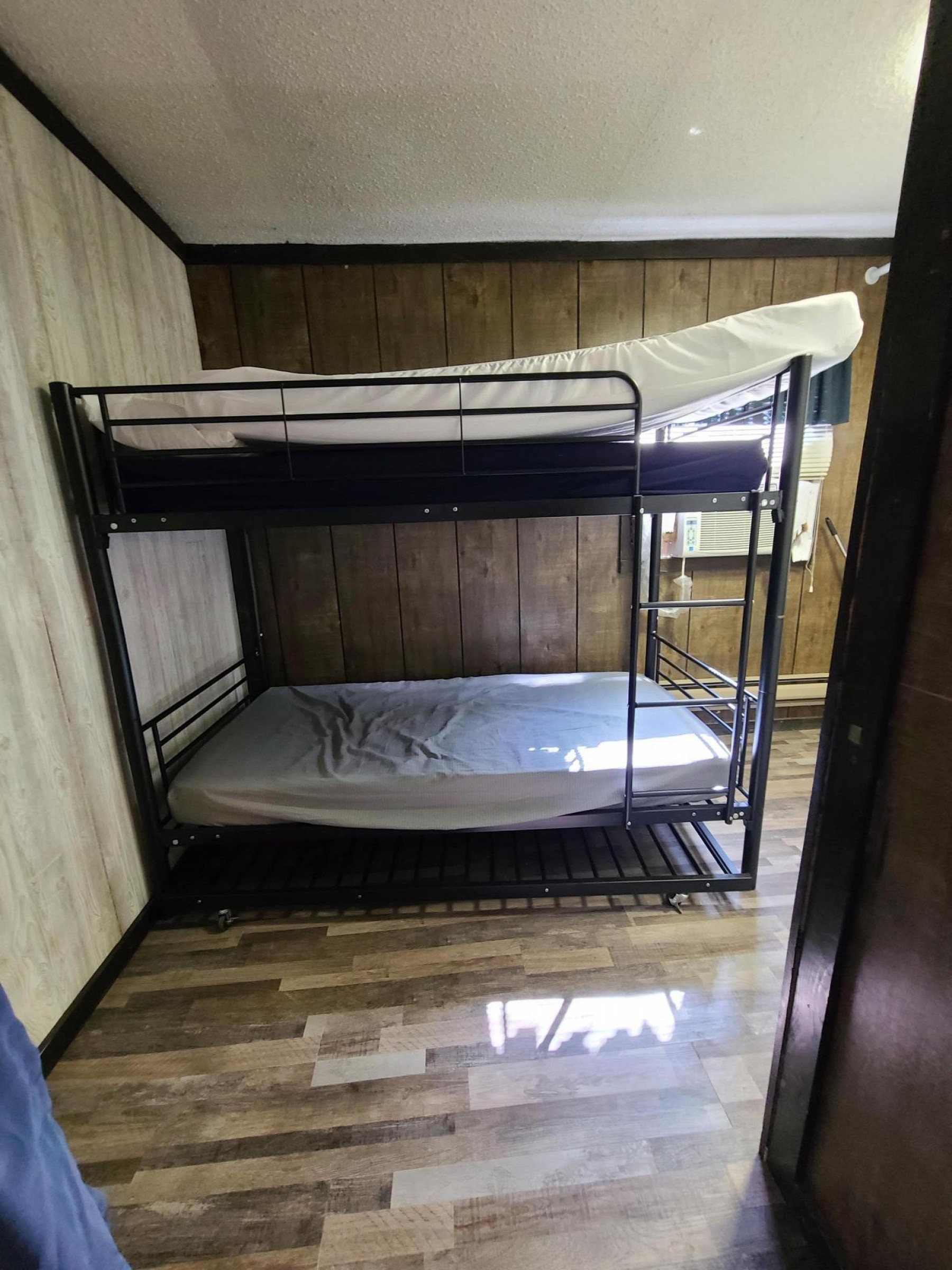 2544 Lake Cochrane Drive, Gary, SD 57237