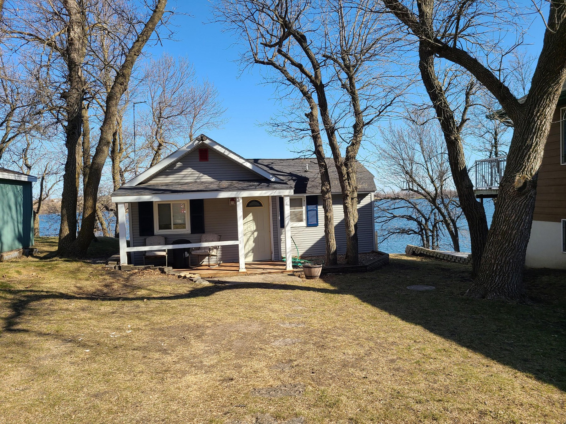 2544 Lake Cochrane Drive, Gary, SD 57237