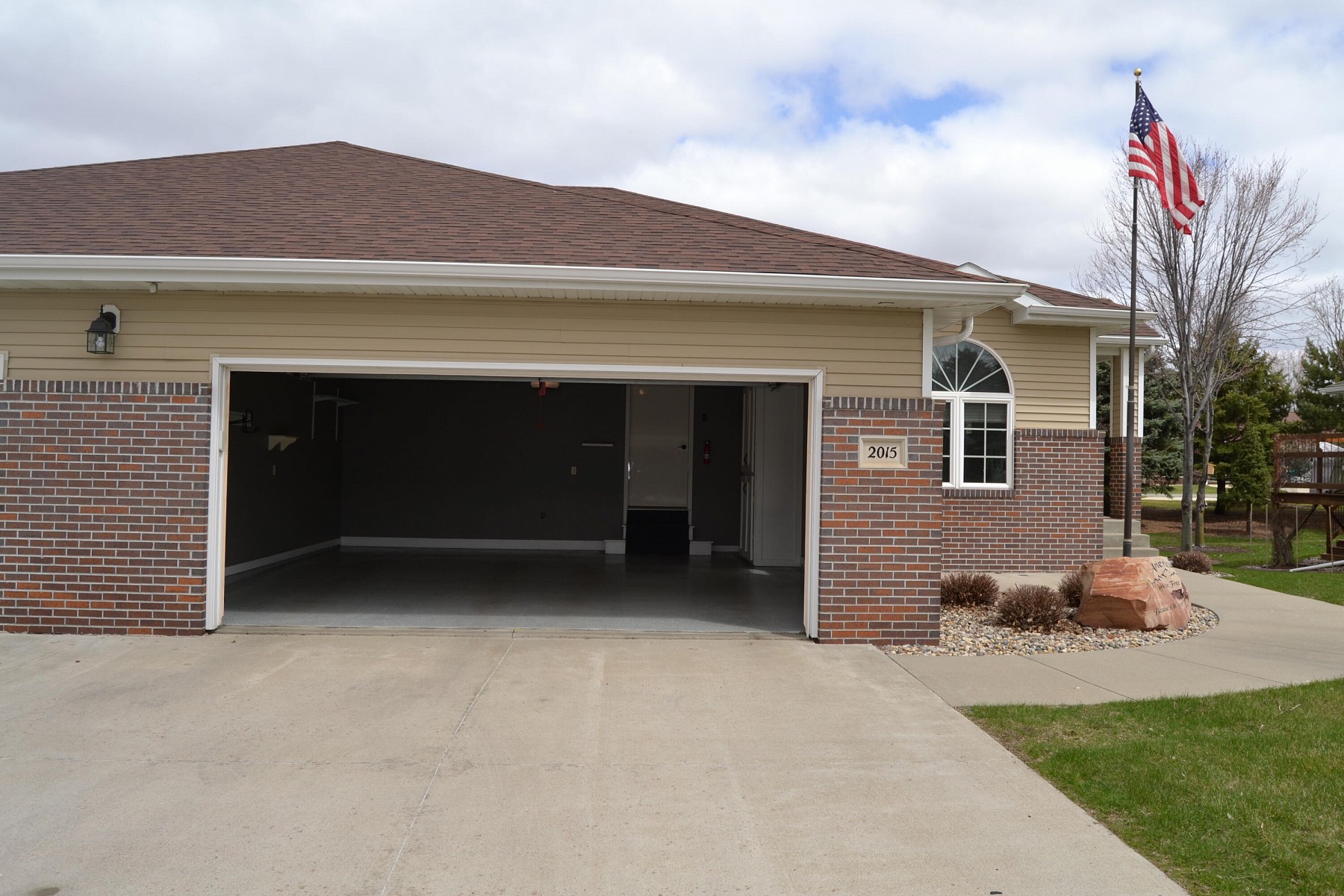 2015 Laurel Lane, Brookings, SD 57006