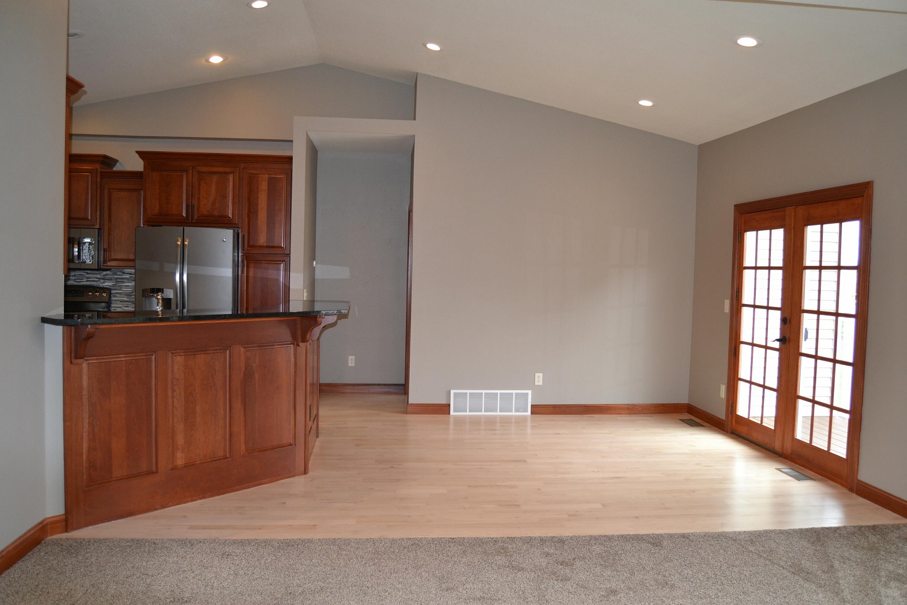 2015 Laurel Lane, Brookings, SD 57006