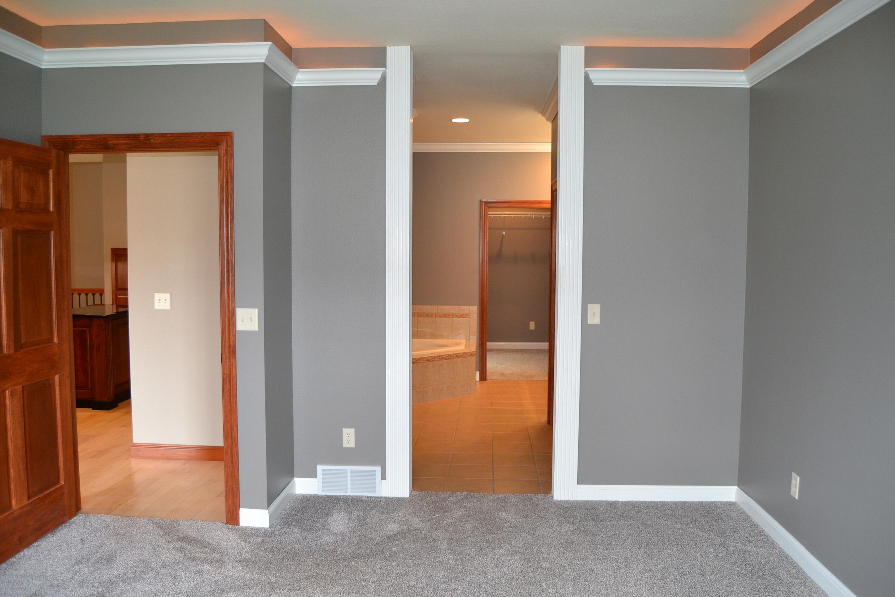 2015 Laurel Lane, Brookings, SD 57006