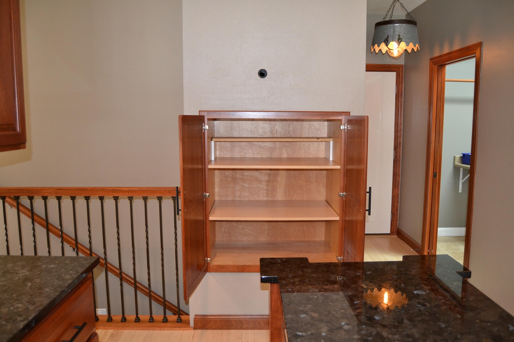 2015 Laurel Lane, Brookings, SD 57006