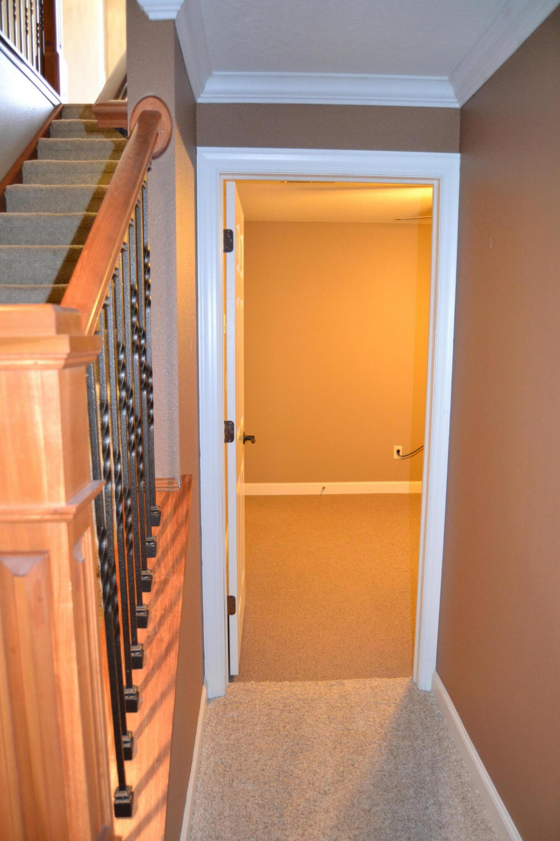 2015 Laurel Lane, Brookings, SD 57006