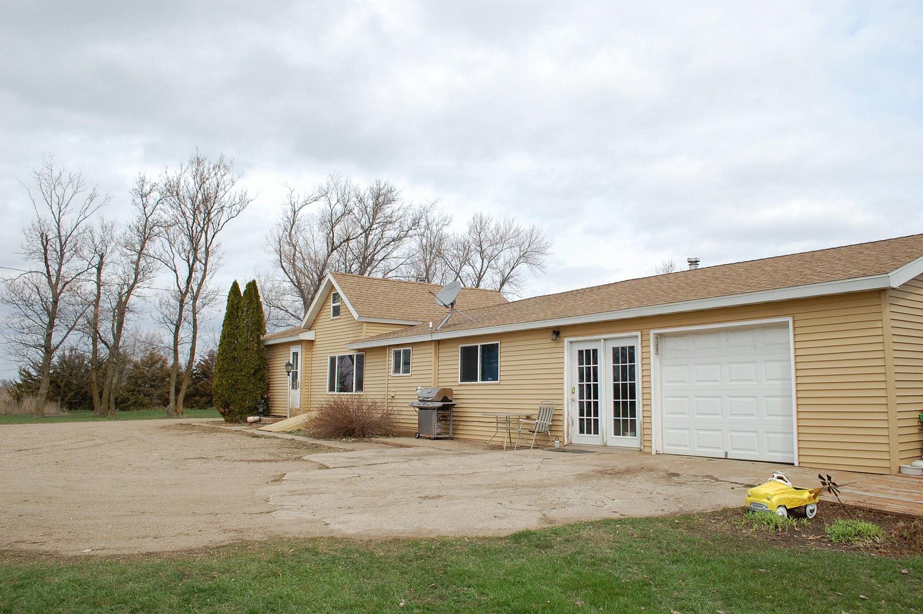 45365 194th Street, Lake Norden, SD 57248