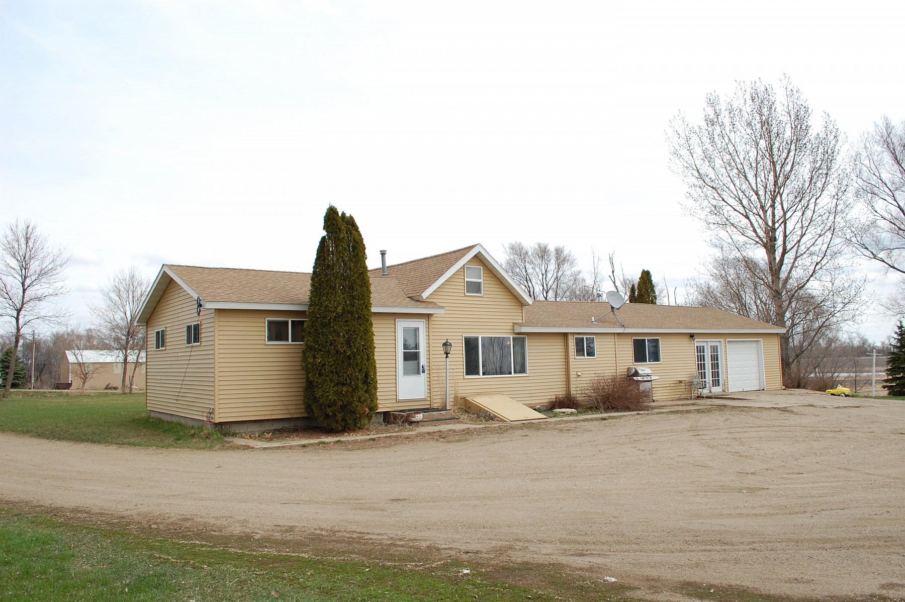45365 194th Street, Lake Norden, SD 57248